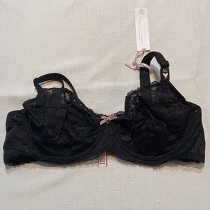Victoria’s Secret Unlined Demi Bra. Black Lace. 36D. NWT.